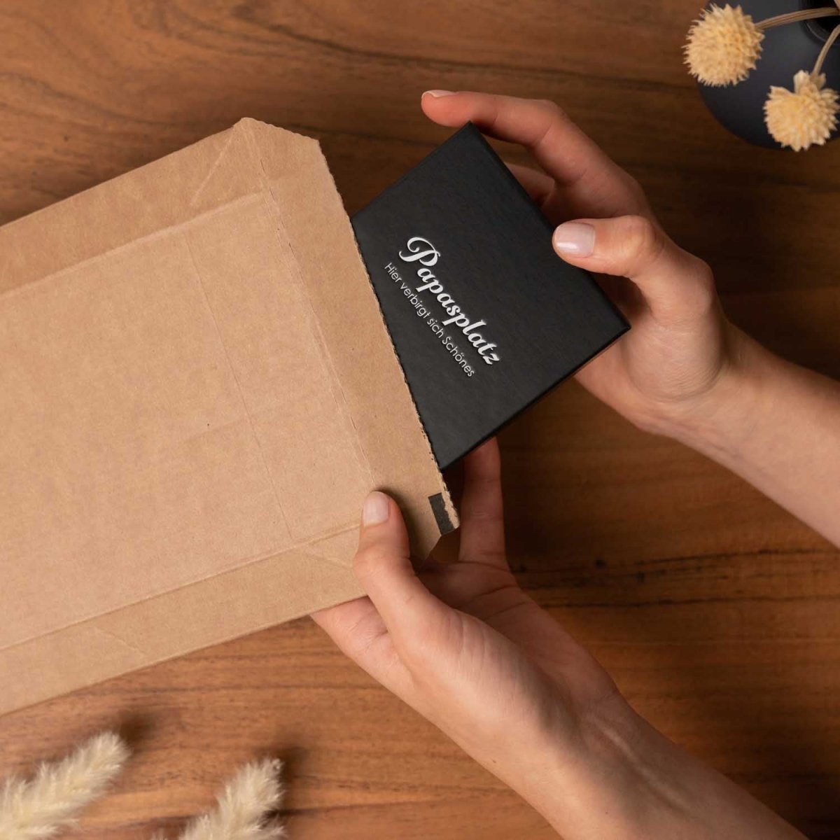 Paper Mailers packaging